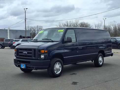Used 2011 Ford E-250 and Econoline 250 Extended w/ PWR Group image 1