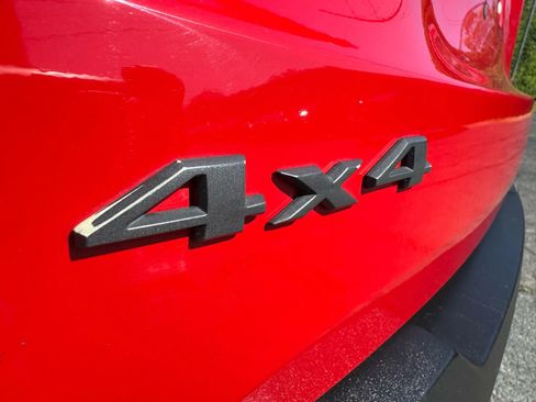 Used 2015 Jeep Renegade Trailhawk image 31