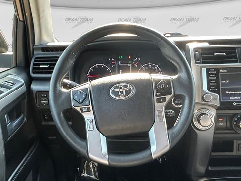Used 2021 Toyota 4Runner SR5 Premium w/ Moonroof Package AWD/4WD image 14
