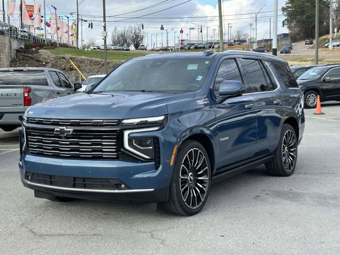 Used 2025 Chevrolet Tahoe High Country image 7