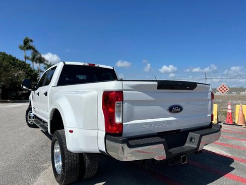 Used 2019 Ford F350 XL w/ STX Appearance Package image 4