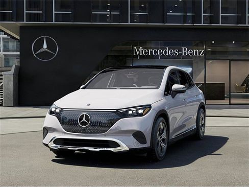 New 2025 Mercedes-Benz EQE 350+ 4MATIC SUV image 41