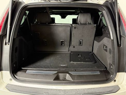 Used 2022 Cadillac Escalade ESV Sport Platinum w/ LPO, ONYX Package image 12