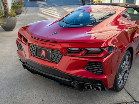 Used 2021 Chevrolet Corvette Stingray Premium Cpe w/ LPO, Roadside Safety Package RWD image 8