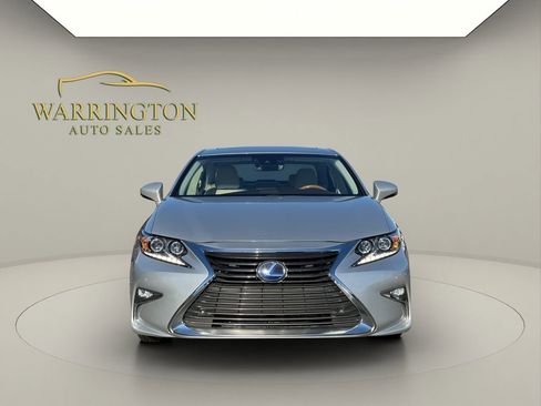 Used 2016 Lexus ES 300h image 20