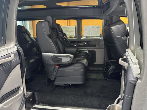 New 2025 GMC Savana 2500 Extended w/ Driver Convenience Package image 20