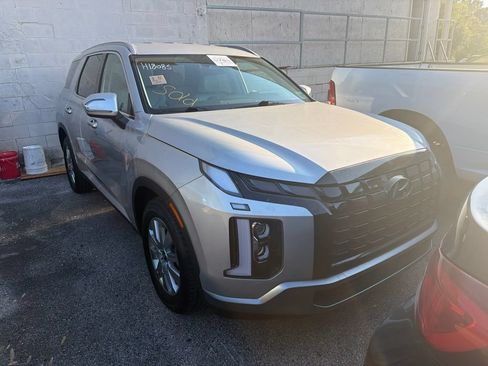 Used 2024 Hyundai Palisade SEL FWD image 1