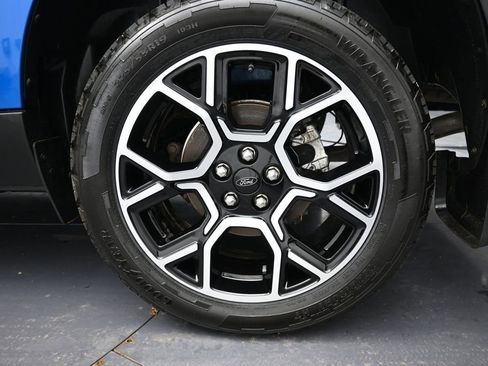 Used 2025 Ford Maverick Lariat AWD/4WD image 33