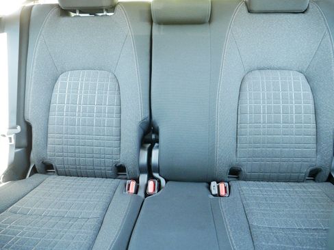 Used 2025 Honda HR-V LX image 13