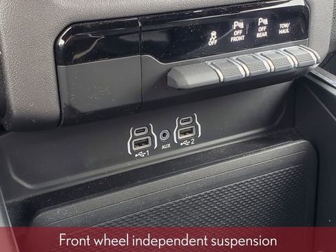 Used 2025 RAM 1500 Big Horn image 28
