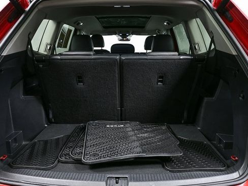 Certified 2024 Volkswagen Atlas SE w/ Panoramic Sunroof Package image 25