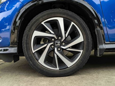 Used 2020 Honda HR-V Sport image 14