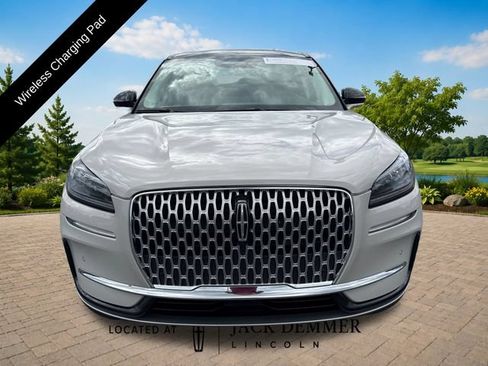 Used 2024 Lincoln Corsair AWD w/ Equipment Group 101A image 11