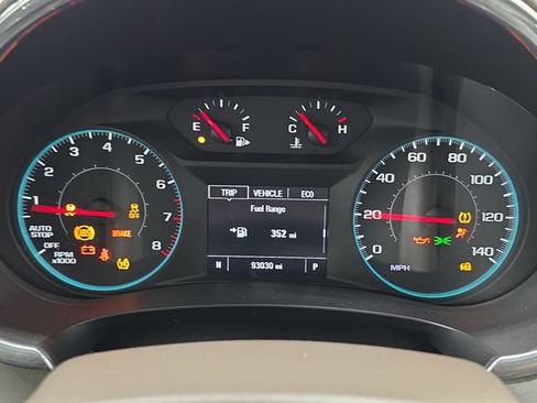Used 2021 Chevrolet Malibu LT FWD image 18
