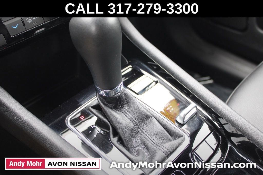 Used 2024 Jeep Compass Limited AWD/4WD image 38