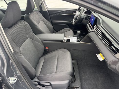 New 2026 Toyota Camry LE FWD image 8