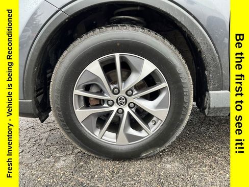 Used 2016 Toyota RAV4 XLE AWD/4WD image 26