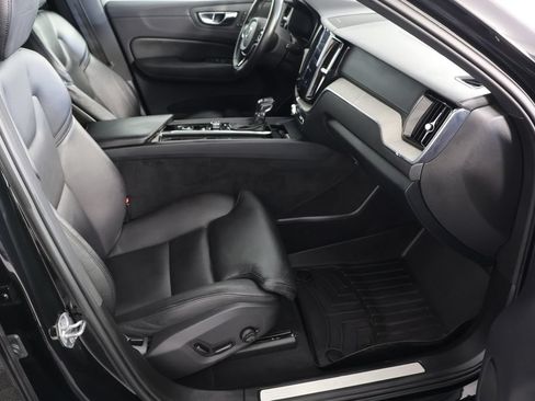 Used 2019 Volvo XC60 T5 Inscription AWD/4WD image 23