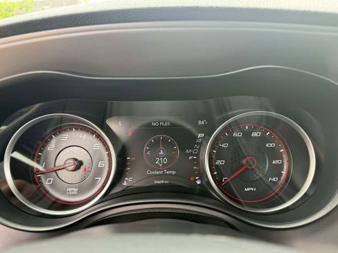 Used 2023 Dodge Charger SXT RWD image 15