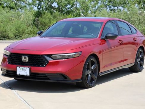 Certified 2023 Honda Accord Sport image 3