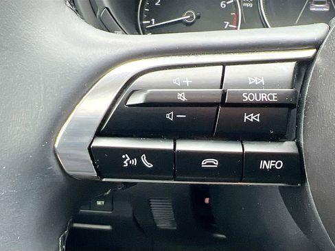 Used 2025 MAZDA CX-30 AWD 2.5 S w/ Preferred Package image 12
