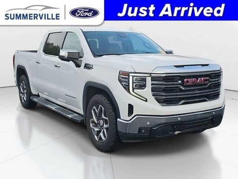 Used 2023 GMC Sierra 1500 SLT w/ SLT Premium Plus Package image 1