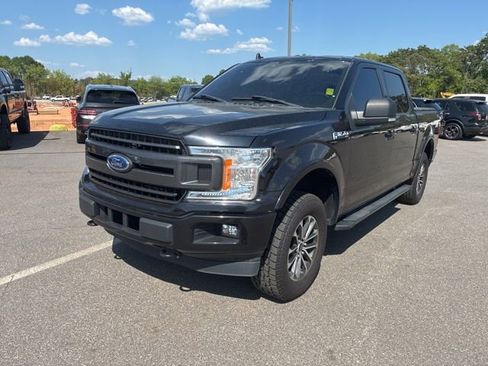 Used 2019 Ford F150 XLT w/ Equipment Group 302A Luxury AWD/4WD image 2