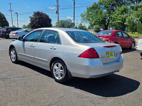 Used 2006 Honda Accord EX image 6