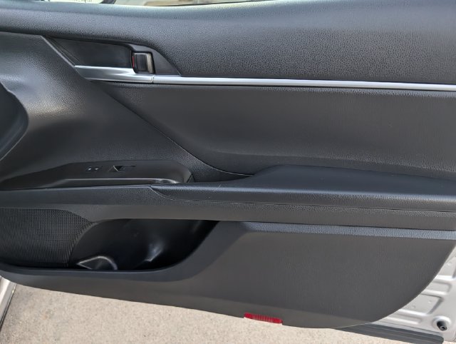Used 2023 Toyota Camry SE FWD image 31