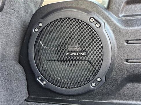 Used 2021 Jeep Wrangler Unlimited Sahara w/ Cold Weather Group AWD/4WD image 22