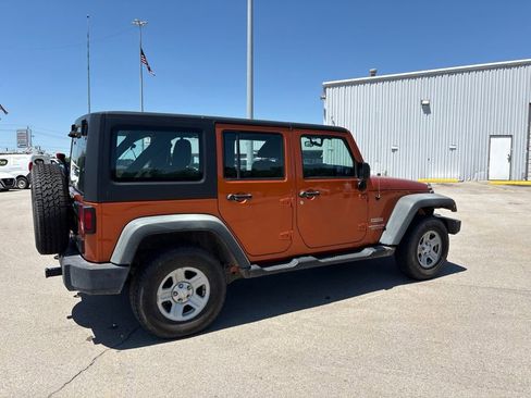 Used 2011 Jeep Wrangler Unlimited Sport AWD/4WD image 4