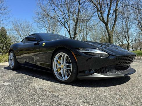 Used 2022 Ferrari Roma RWD image 55