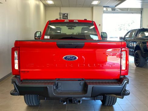 New 2026 Ford F350 XL w/ FX4 Off-Road Package AWD/4WD image 13