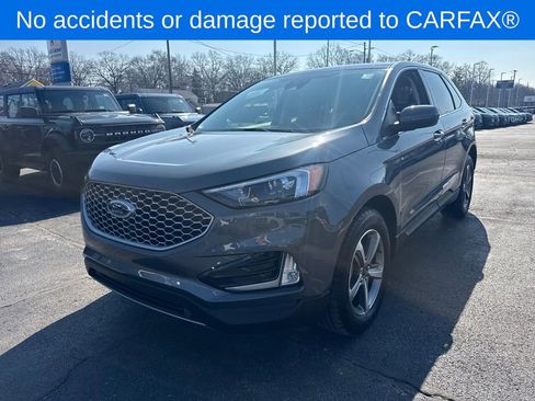 Used 2024 Ford Edge SEL w/ Convenience Package image 2