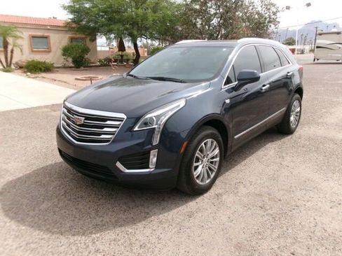 Used 2018 Cadillac XT5 Luxury w/ Driver Awareness Package FWD image 1