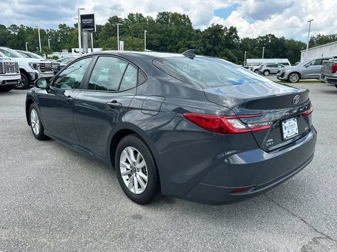 Used 2025 Toyota Camry LE w/ Convenience Package AWD/4WD image 5