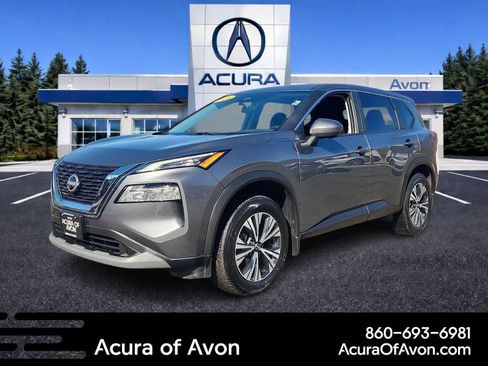 Used 2023 Nissan Rogue SV image 1