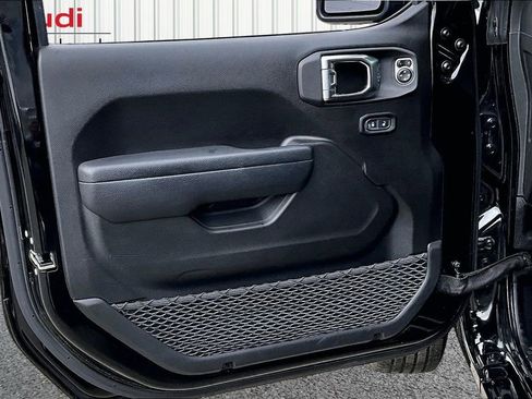 Used 2023 Jeep Wrangler Unlimited Sport AWD/4WD image 20