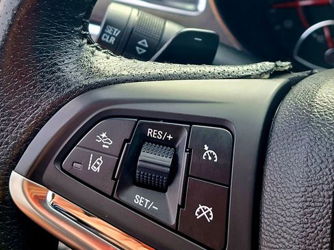 Used 2015 Chevrolet SS image 24