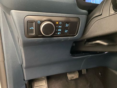 New 2026 Ford Maverick XL image 16