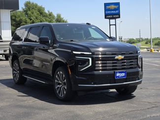 New 2026 Chevrolet Suburban High Country w/ Sun And Tow Package AWD/4WD video 2