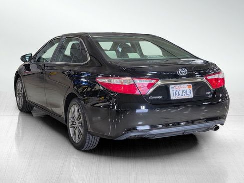 Used 2015 Toyota Camry SE FWD image 5
