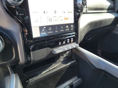 Used 2023 RAM 1500 Big Horn RWD image 18