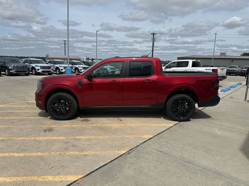 New 2026 Ford Maverick Lariat w/ Black Appearance Package AWD/4WD image 4