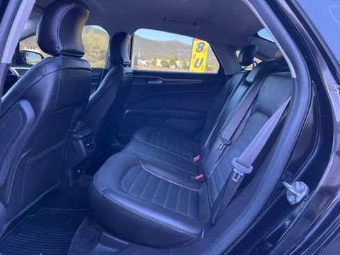 Used 2016 Ford Fusion SE w/ Equipment Group 202A FWD image 20