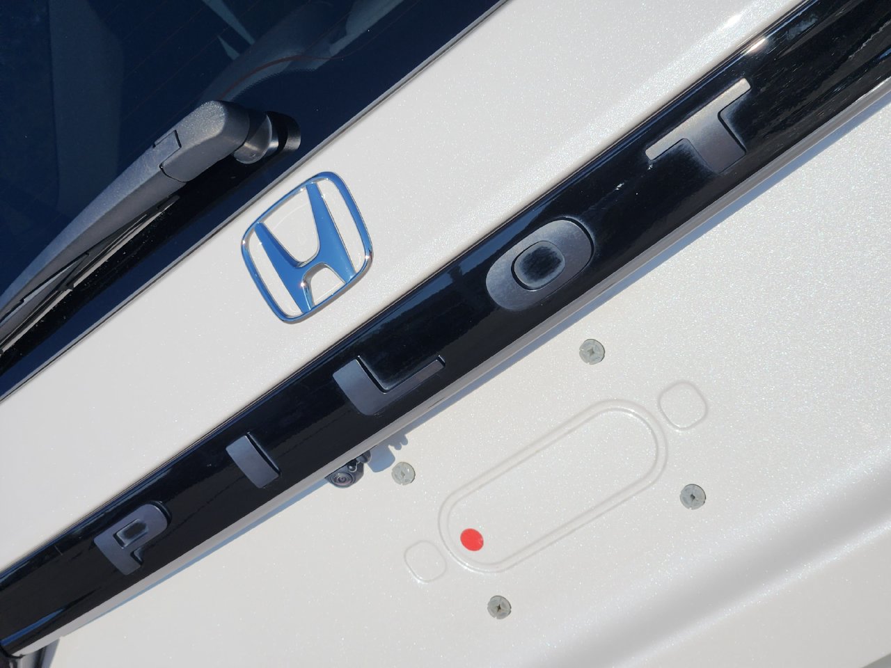 Used 2025 Honda Pilot EX-L image 10