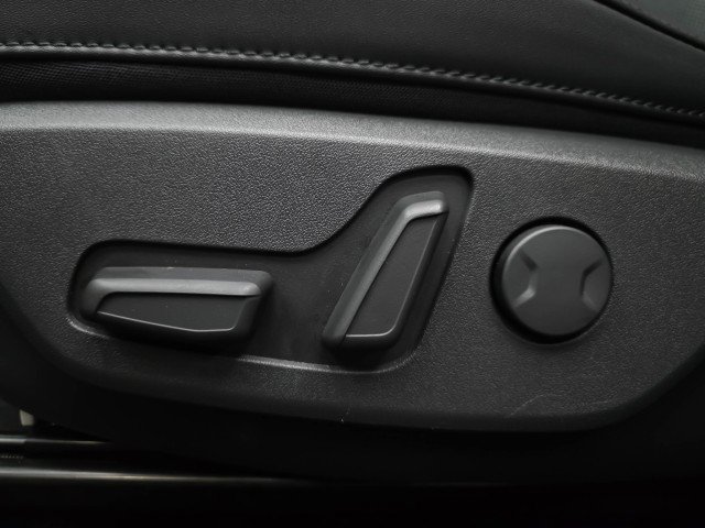 Used 2025 Kia Niro EX Touring FWD image 30