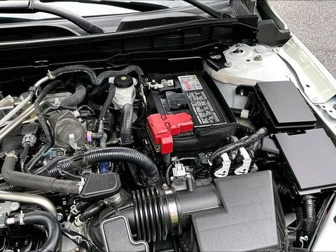 Used 2025 Nissan Altima 2.5 SV AWD/4WD image 32
