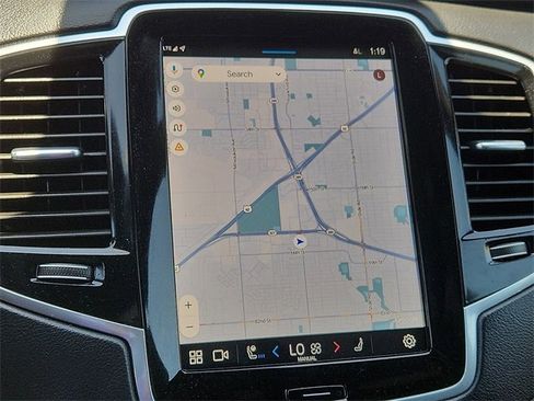 Used 2023 Volvo XC90 B6 Ultimate image 21