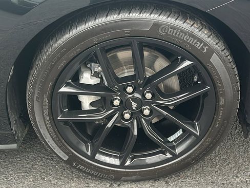 Certified 2024 Ford Mustang Coupe image 10